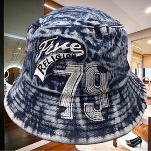 True religion 79 BUCKET